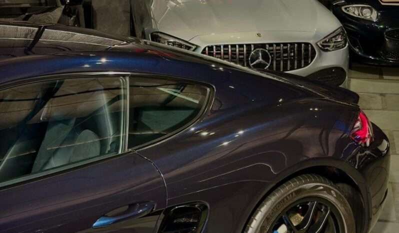 
								Porsche 718 Cayman full									