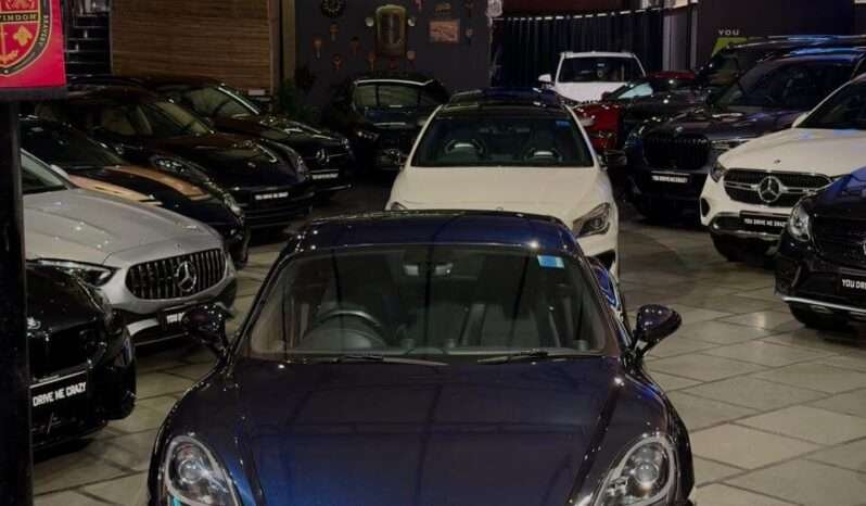 
								Porsche 718 Cayman full									