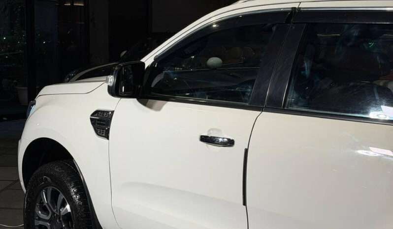 
								FORD ENDEAVOUR FACELIFT (Push Button Start) full									