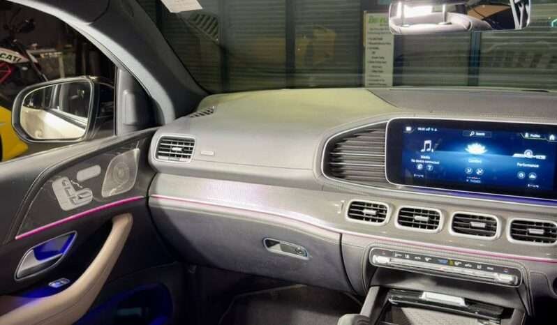 
								MERCEDES-BENZ GLE 53 AMG full									