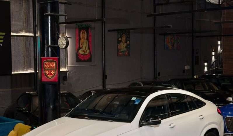 
								MERCEDES-BENZ GLE 53 AMG full									