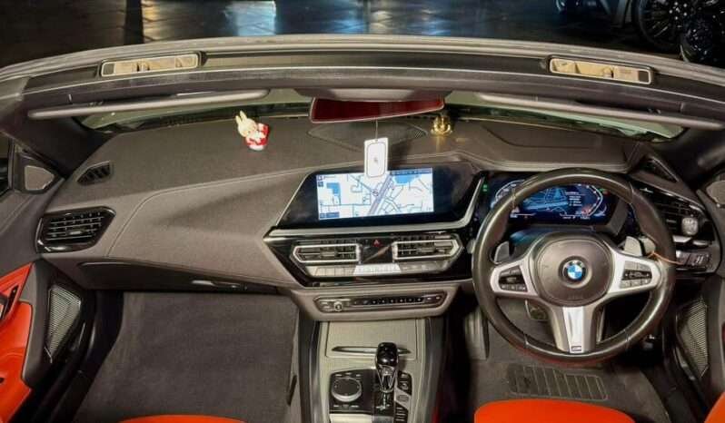 
								BMW Z4 M Sport M40i | Convertible full									