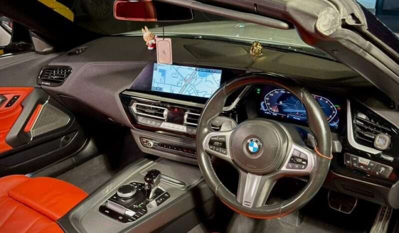 
								BMW Z4 M Sport M40i | Convertible full									