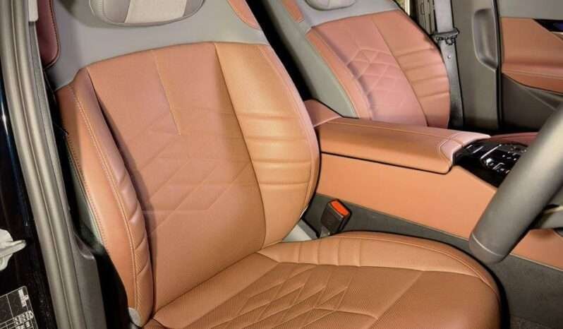 
								BMW 530Li M Sport (LWB) full									