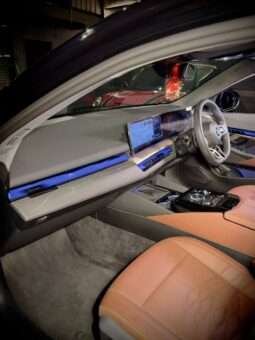 
										BMW 530Li M Sport (LWB) full									