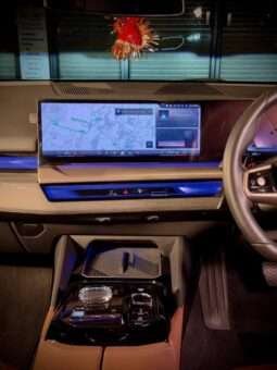 
										BMW 530Li M Sport (LWB) full									