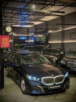 
										BMW 530Li M Sport (LWB) full									