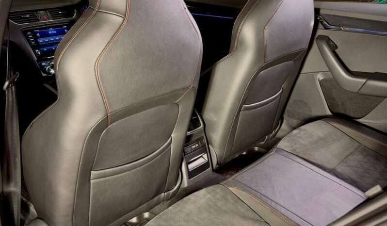 
								Škoda Octavia vRS 245 full									