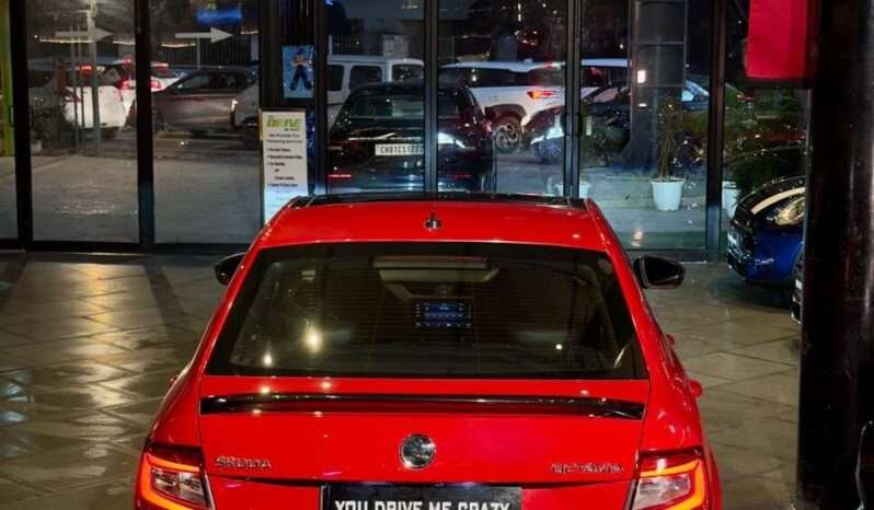 
								Škoda Octavia vRS 245 full									