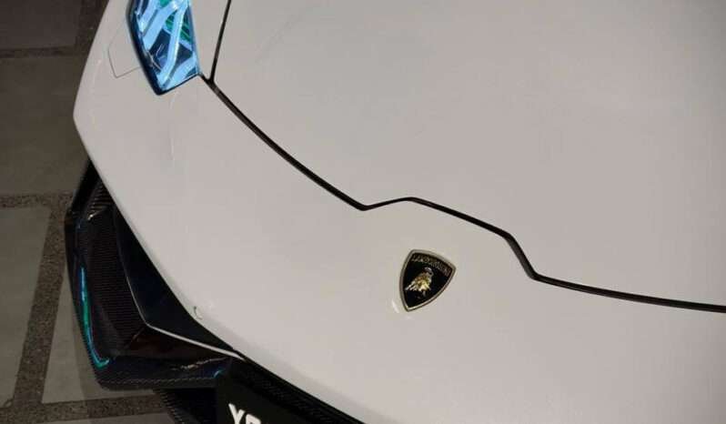 
								Lamborghini Huracán LP 610-4 Coupé full									