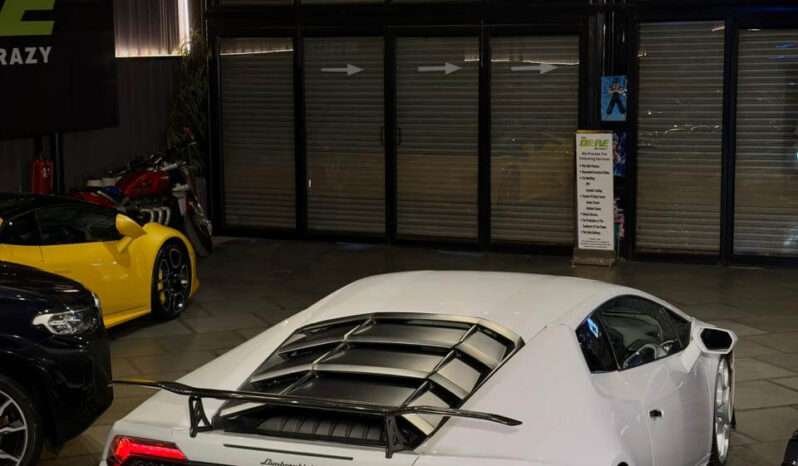 
								Lamborghini Huracán LP 610-4 Coupé full									