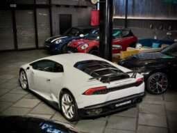 
										Lamborghini Huracán LP 610-4 Coupé full									