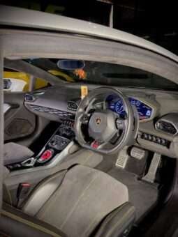 
										Lamborghini Huracán LP 610-4 Coupé full									