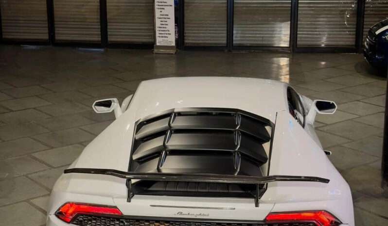 
								Lamborghini Huracán LP 610-4 Coupé full									