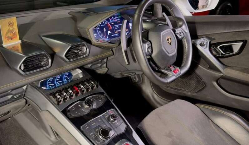 
								Lamborghini Huracán LP 610-4 Coupé full									