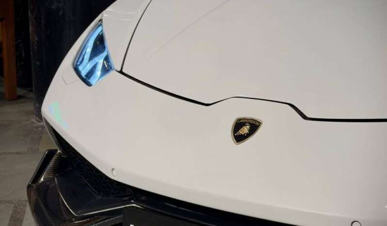 
								Lamborghini Huracán LP 610-4 Coupé full									
