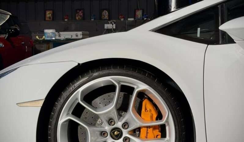 
								Lamborghini Huracán LP 610-4 Coupé full									