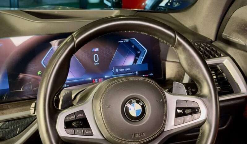 
								BMW X5 xDrive40i M Sport full									