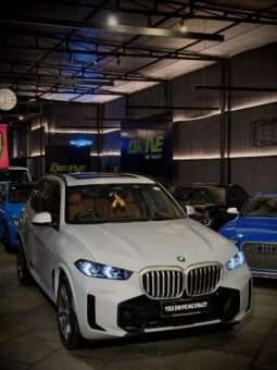 
										BMW X5 xDrive40i M Sport full									