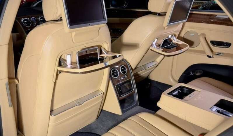 
								Bentley Flying Spur V8 full									