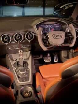 
										Audi TT S line 45 TFSI quattro full									
