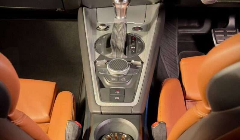 
								Audi TT S line 45 TFSI quattro full									