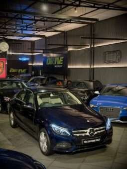 
										Mercedes-Benz C-Class C200 full									