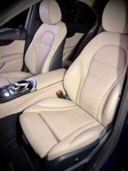 
										Mercedes-Benz C-Class C200 full									