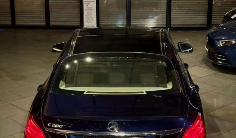 
								Mercedes-Benz C-Class C200 full									