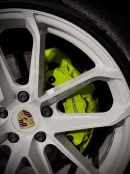 
										Porsche Cayenne E-Hybrid full									