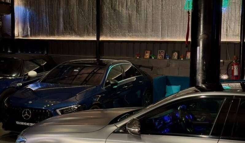 
								Mercedes-Benz E63 S 4MATIC+ (W213) full									