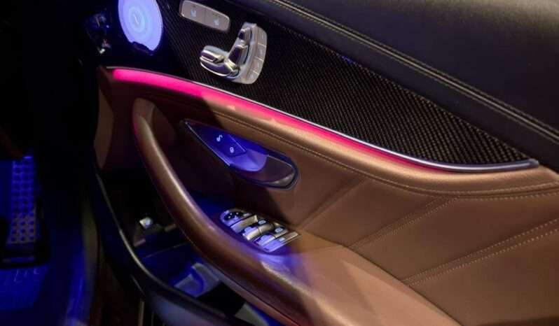 
								Mercedes-Benz E63 S 4MATIC+ (W213) full									