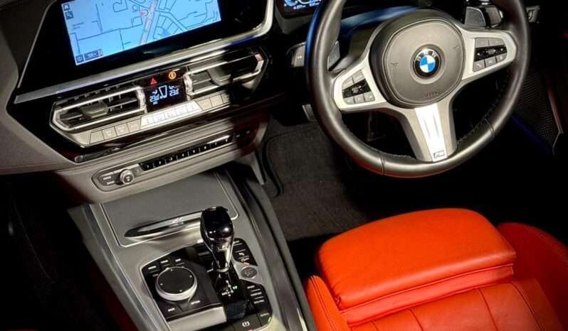 
								BMW Z4 M40i Convertible full									