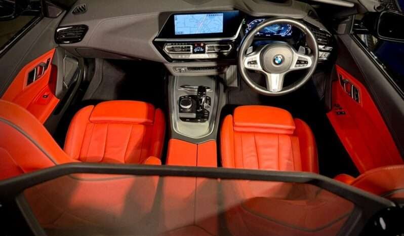 
								BMW Z4 M40i Convertible full									