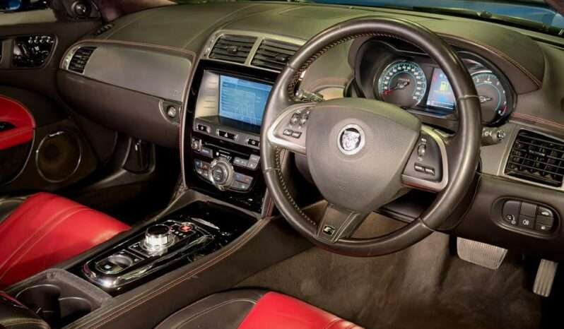 
								Jaguar XKR 5.0 Supercharged (Special Edition) full									