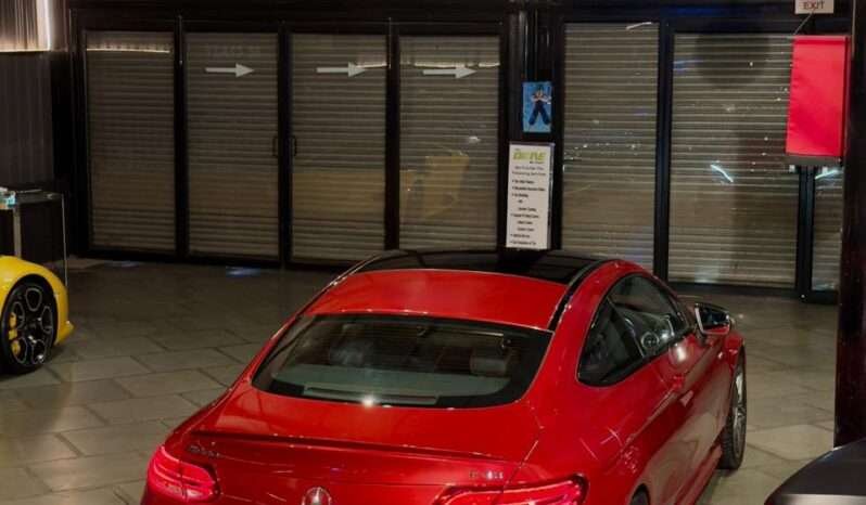 
								Mercedes-Benz C43 AMG Coupe full									