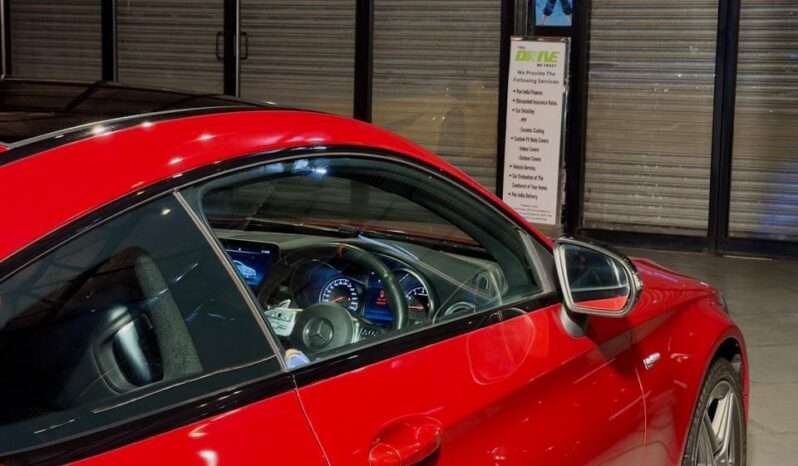 
								Mercedes-Benz C43 AMG Coupe full									