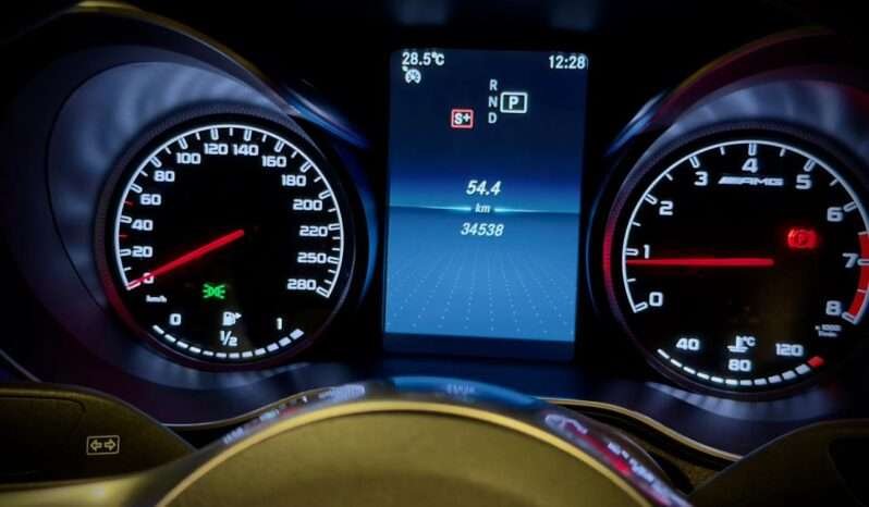 
								Mercedes-Benz C43 AMG Coupe full									