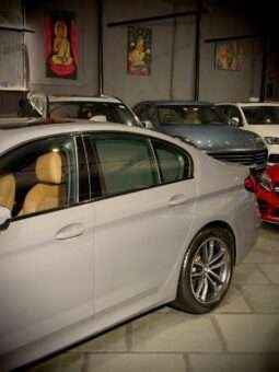 
										BMW 530i M Sport LCI (G30) full									