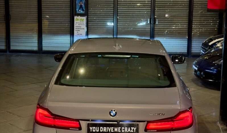 
								BMW 530i M Sport LCI (G30) full									