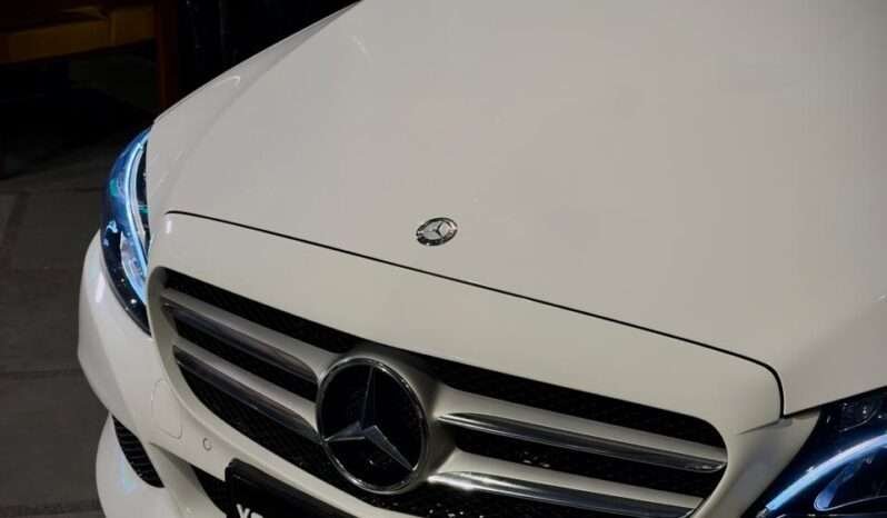 
								Mercedes-Benz C200 (W205) full									