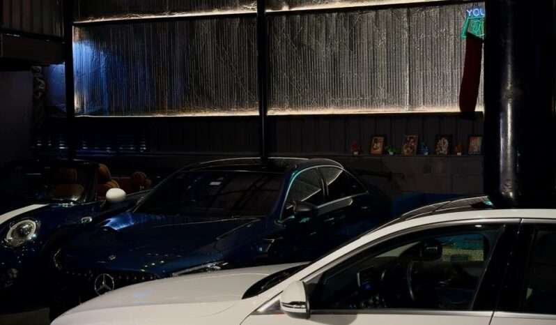 
								Mercedes-Benz C200 (W205) full									