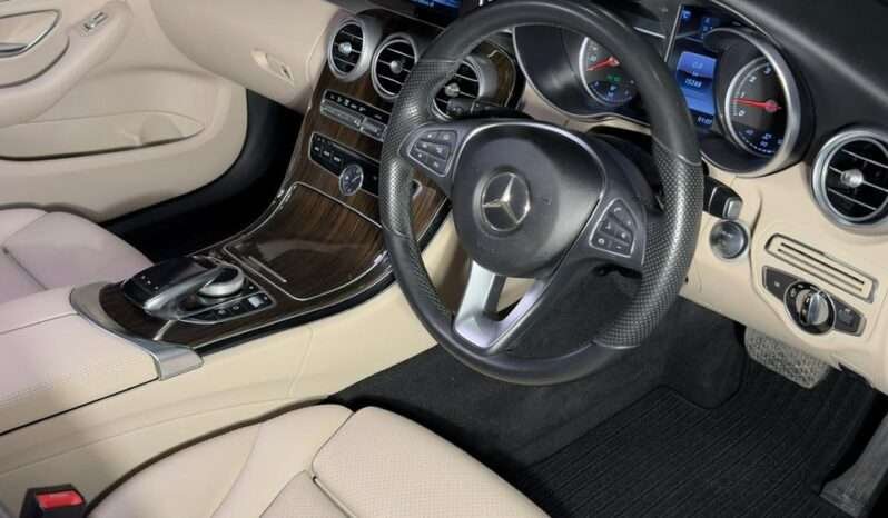 
								Mercedes-Benz C200 (W205) full									