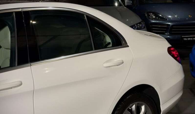 
								Mercedes-Benz C200 (W205) full									