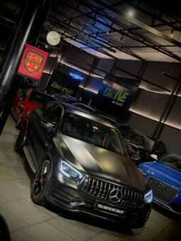 
										Mercedes-Benz GLC43 AMG full									
