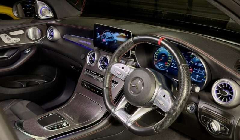 
								Mercedes-Benz GLC43 AMG full									