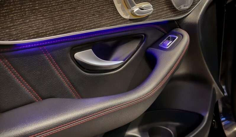 
								Mercedes-Benz GLC43 AMG full									