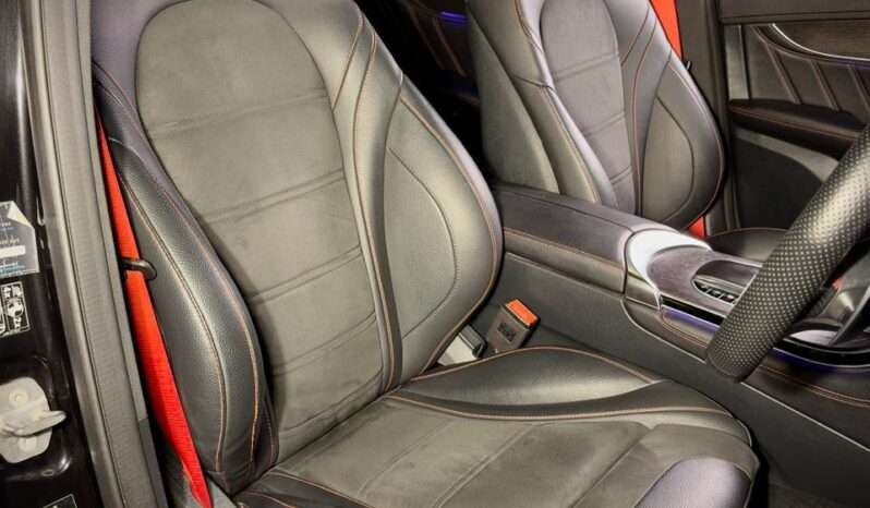 
								Mercedes-Benz GLC43 AMG full									