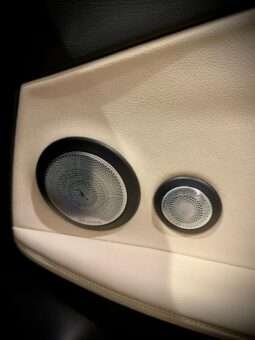 
										Mercedes-Benz C300 Cabriolet (Facelift) full									