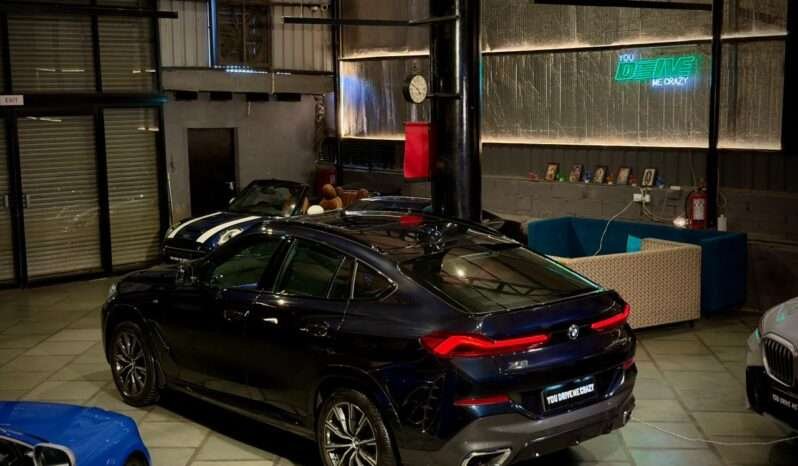 
								BMW X6 xDrive40i M Sport full									